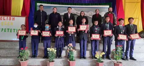 certificates for topper